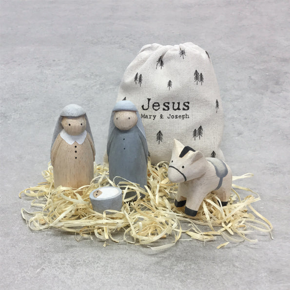 Jesus, Mary, Joseph Wooden Set in Bag