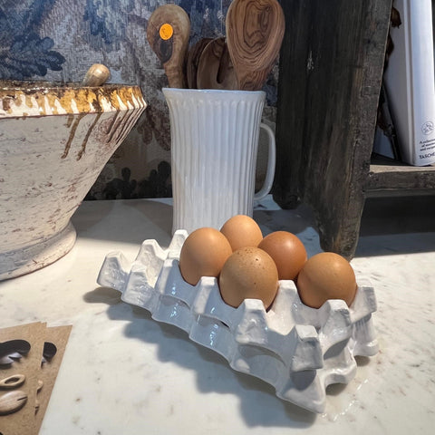 Nea Egg Tray - White - Olsson & Jensen, Sweden