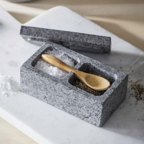 granite salt & pepper pinch pot with bamboo spoon