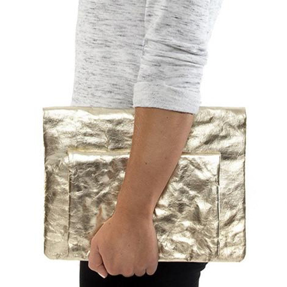 Metallic hot sale clutch bag